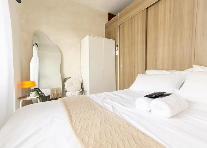 Cozy Near Mrt Shaw & Megamall With Ps5 Gaming Console Apartamento