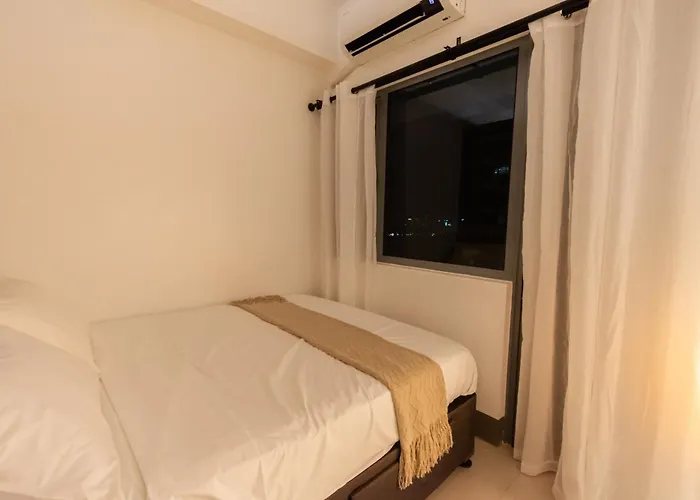 Cozy Near Mrt Shaw & Megamall With Ps5 Gaming Console