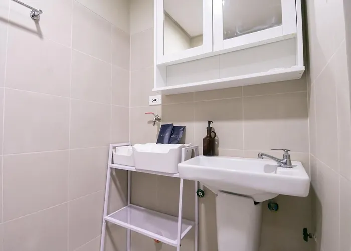 Cozy Near Mrt Shaw & Megamall With Ps5 Gaming Console Manila